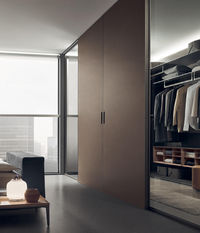 Abacus transforms the walk-in #wardrobe into a stylish, flexible system for workspaces, shops, and showrooms. With refined synthetic leather surfaces and sleek geometric #shelving, it provides a #minimalist, adaptable solution complete with integrated LED lighting and sophisticated accessories.
@rimadesio 
#architonic #walkinwardrobe #walkincloset #storagesolutions #interior #interiordesign #closet #homedecor #wardrobes #wardrobesystem #interiorinspiration #interiorideas