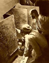 "Can you see anything?" "Yes, wonderful things!" 1st people to discover King Tut's tomb. - Howard Carter expedition, 1922