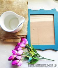 Do you ever find you are always pressed for time but absolutely need that DIY fix? This DIY picture frame tray only takes 5 minutes but I promise you will get more than that out of it!