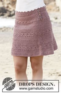 Skirt with fan pattern, crocheted top down. Size: S - XXXL Piece is crocheted in DROPS Muskat.