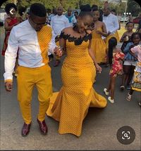 Wow! That best couple outfits to slay that planned event is here ! Hurray. Actually, twinning with your spouse can top up your love and indeed this exquisite piece is the right sauce you need It's very suitable for events like anniversary, thanksgiving, engagement, wedding and every other event. It's made with 100% African wax cotton by our highly skilled fashion designers in Nigeria . It has zipper for easy wear Also note that this clothing will be made in other fabric prints . You kindly choos