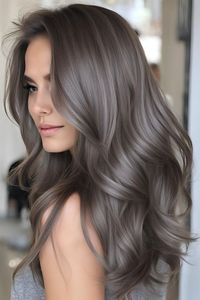 When dyeing your hair brown, there are many shades to choose from. This post lists 39 different brown hair colors to help you find the ideal brown hue for your skin tone. Colors include: chocolate brown, mushroom brown, ash brown, rich dark brown, honey brown, medium brown, caramel brown, red brown, light brown, balayage.