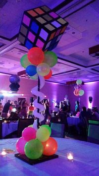 Cubic rubic neon balloon centerpieces