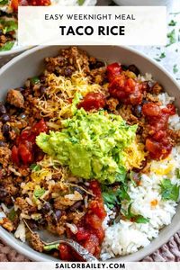 This Taco Rice Bowl will be your new favorite healthy dinner. Chipotle flavored ground meat, veggies and rice of choice.   via @sailor_bailey