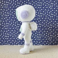 Astronaut Free Crochet Pattern By Elisa's Crochet