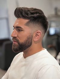 Discover the best haircuts for men with square face, enhancing masculinity and style. Find flattering styles for your facial structure!