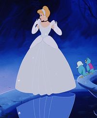 Petite Cendrillon, ce soir, vous serez princesse! Little cinderella, tonight, you are goona be a princess! Pequiña Cinderella, a la noche, vosotros es princessa