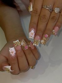 short bling nails