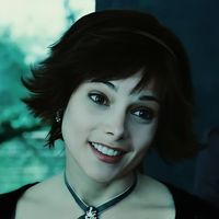 Alice Cullen | Twilight | Twilight icons | Alice cullen icons | Twilight Alice | Alice Twilight | Vampire movie | Romance | Alice Cullen Wallpaper | Twilight pfps | Vanillawra icons