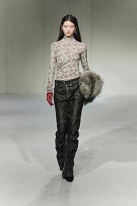 CPlus Series Shanghai Fall 2024 https://www.vogue.com/fashion-shows/shanghai-fall-2024/cplus-series/slideshow/collection#26