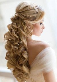 Long Hairstyles Down Weddings Style | Bridal hairstyles half up half down with veil and tiara 2