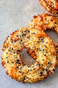 16 Low-Carb Snack Recipes That Are Totally Keto-Friendly