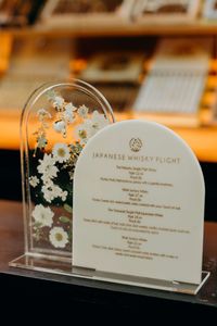 25 Pretty Pressed-Flower Wedding Ideas to Elevate Your Décor