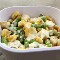 Tortellini-Asparagus Salad