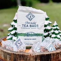 Mistletoe Grove 9ct Tea Bags in Muslin – Piper and Leaf Tea Co.