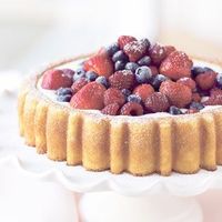 Mary Ann Cake with Mascarpone and Berries