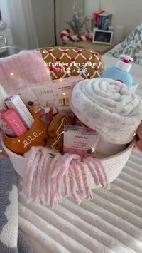 Create the ultimate Brr Basket for those chilly winter nights! Fill it with cozy essentials like warm throws, comforting candles, and hot drink mixes. This thoughtful collection makes for a perfect gift or a delightful treat for yourself. Embrace the season of snuggling in style! Credits @sincerely.betty #BrrBasket #WinterWarmth #CozyCollection #GiftIdeas