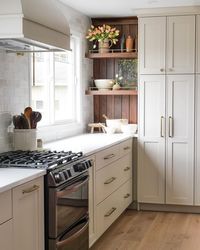 The most beautiful kitchen remodel designed by @graceinmyspace Backsplash: Cloe 2.5x8 in White