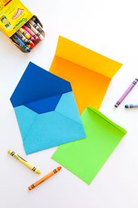 Handmade envelopes may be made in many ways out of a variety of paper. This tutorial shows three ways to make handmade cards! | Welcome to Nana's #easy #craft #handmade #envelopes #diy