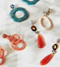 Rebekah Resin Drop Earrings | Fall Style