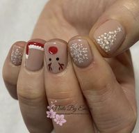 20 TRENDY CHRISTMAS NAILS - valemoods