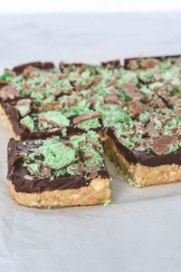 Chocolate Peppermint Crisp No Bake Slice