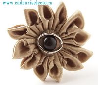 Accesorizeaza-te!: aprilie 2011