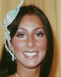 #cher #singer #grammys #grammyawards #awards #award #march #1974 #1970s #1970sfashion #photographer #photography #blackhair #style #fashion #woman #smile #makeup #lashes