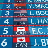 World Aquatics on Instagram: "🤩CHAMPIONSHIPS RECORD🤩 🇺🇸Leah HAYES takes the win in the Women's 400m IM in 4:36.84 and setting the new championship record #Swimming"