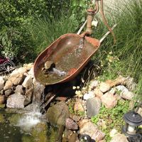 17 Brilliant DIY Ways To Reuse an Old Wheelbarrow