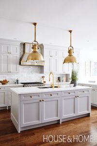 Beautiful white kitchen