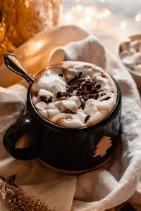 Homemade Healthy Peppermint Mocha Recipe (Only 5 Grams Sugar!)