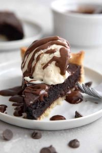 Easy Brownie Pie