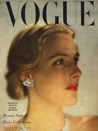 Vogue Magazine October 15, 1946 #vogue #voguemagazine #voguecover #voguearchive #vintagevoguemagazine #vintagevoguecover #1946 #1940s #1940snostalgia #1940sfashion #40s #40snostalgia #40sfashion