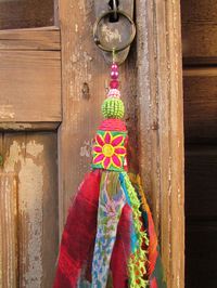 Boho style keychain tassel, with multicolor fabrics, beads, really marvelous. #bohotassel#, #handmadetassel#, #fabrictassel#,  #diytassel#, #tasselwalldecor#, #tasselwallhanging#