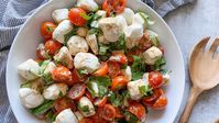 This cherry tomato caprese salad recipe is very simple but incredibly fresh and delicious.