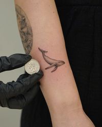 Whale Tattoo | Micro Realism Fine Line Tattoo Artist | Pet Portrait Ideas | Simple Ocean Tattoo Idea