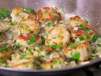 Ina's Scallops Provencal : Food Network - FoodNetwork.com