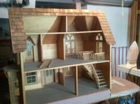 Duracraft Dollhouse - Heritage interior layout.