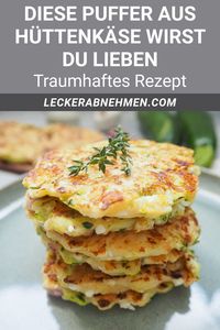 Eines der besten Hüttenkäse Rezepte sind diese herzhaften Taler aus der Pfanne. Sieh dir hier das herzhafte Hüttenkäsetaler Rezept an und bereite das kalorienarme Gericht mit körnigem Frischkäse zu.