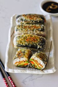 Rice Paper Sushi Rolls with Teriyaki Tofu and Veggies