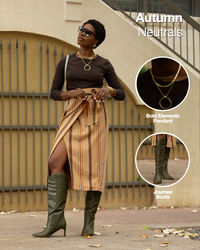  (🎥: @findingpaola)
Embrace the cozy vibes of fall with this stunning look featuring warm browns, rich golds, and soft beiges. Perfect for layering, these autumn neutrals will keep you stylish and comfortable as the temperatures drop. Whether you’re sipping your favorite latte or enjoying a stroll through fallen leaves, this outfit will elevate your seasonal wardrobe.