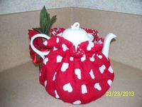 DIY: How to Make a Totally Reversible Tea Cozy...great tutorial, love tea cozies!