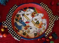 Holy Cow! Picchwai style vintage hand painted platter. To see the making of the platter check out :        https://m.youtube.com/watch?v=HIn7g_yAvSk&t=13s.