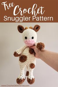 Darling crochet snuggler cow is so cute! Part lovey, part amigurumi and all fun! You'll love this fun, free crochet pattern! #Crochetsnuggler #crochetcuddler #crochet365knittoo