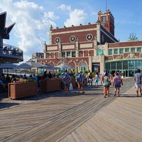 12 Fantastic Experiences In Asbury Park, The Queen Of The Jersey Shore