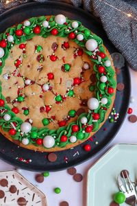 Giant Christmas Cookie! - Jane's Patisserie