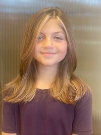 Face framing highlights for this little princess, created by Stylist Mireya.
Reserve today: 239.458.2704 or Book Online