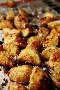 Oven roasted potatoes with parmesan & bread crumbs