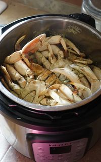 It's that time of the year when we got 24 crabs from the Oregon Coast. This time we cheated- we ride the boat, since the pier was damaged from a typhoon. Here's how to cook Dungeness Crab in the Instant Pot.